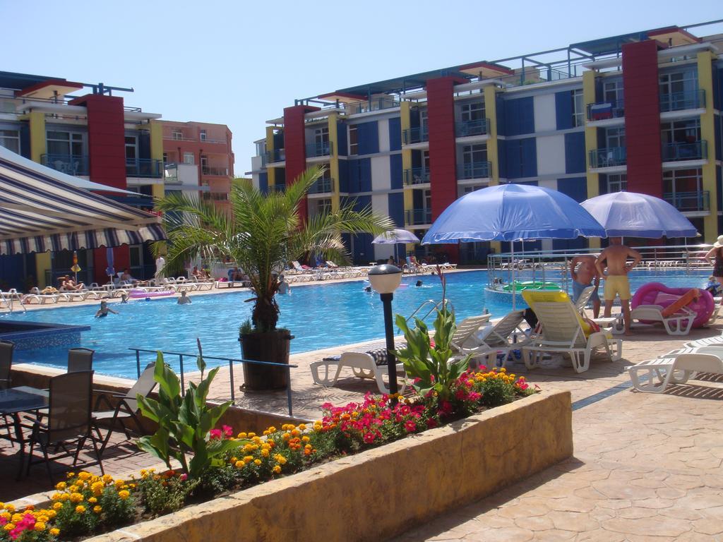 Elite 4 Sunray Apartments Сонячний Берег Екстер'єр фото
