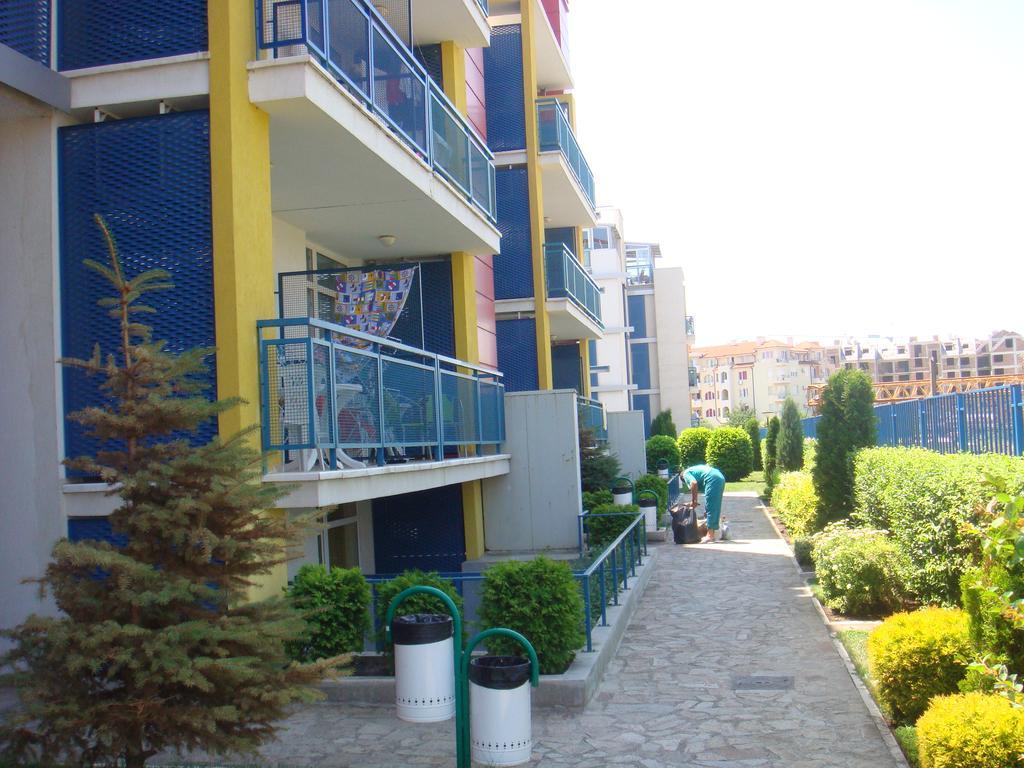 Elite 4 Sunray Apartments Сонячний Берег Екстер'єр фото