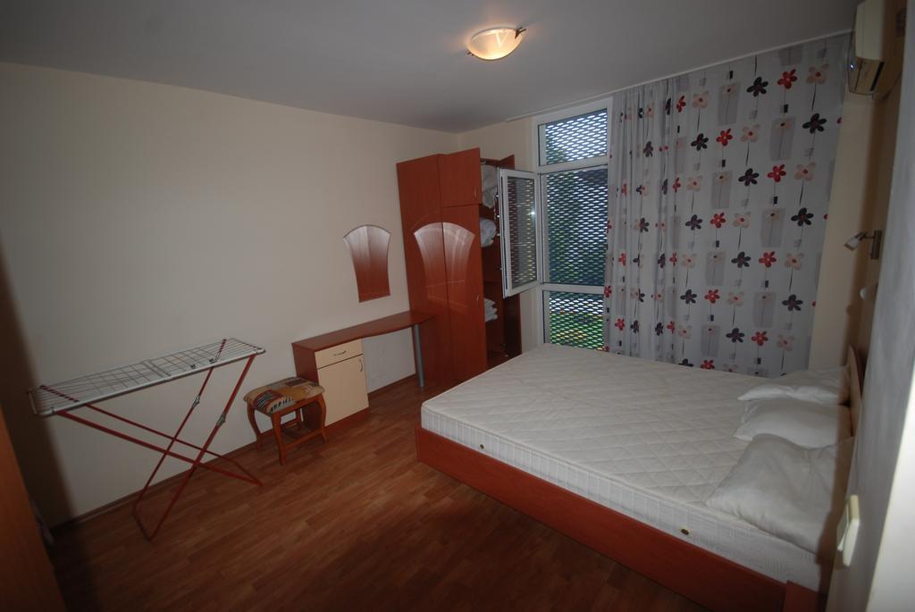 Elite 4 Sunray Apartments Сонячний Берег Екстер'єр фото
