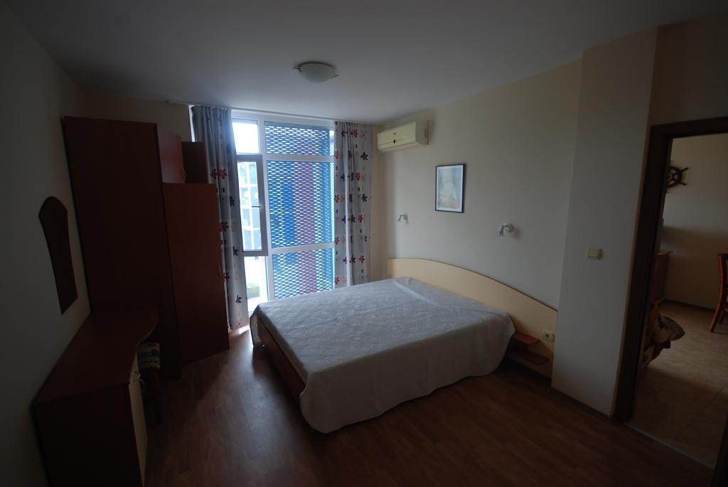 Elite 4 Sunray Apartments Сонячний Берег Екстер'єр фото