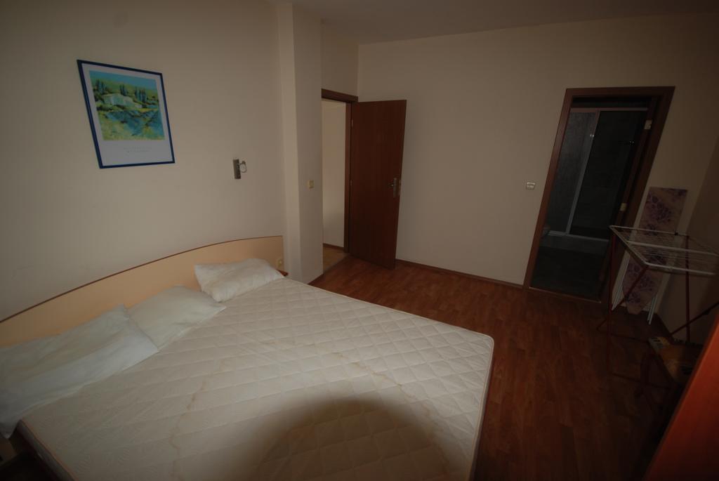 Elite 4 Sunray Apartments Сонячний Берег Екстер'єр фото